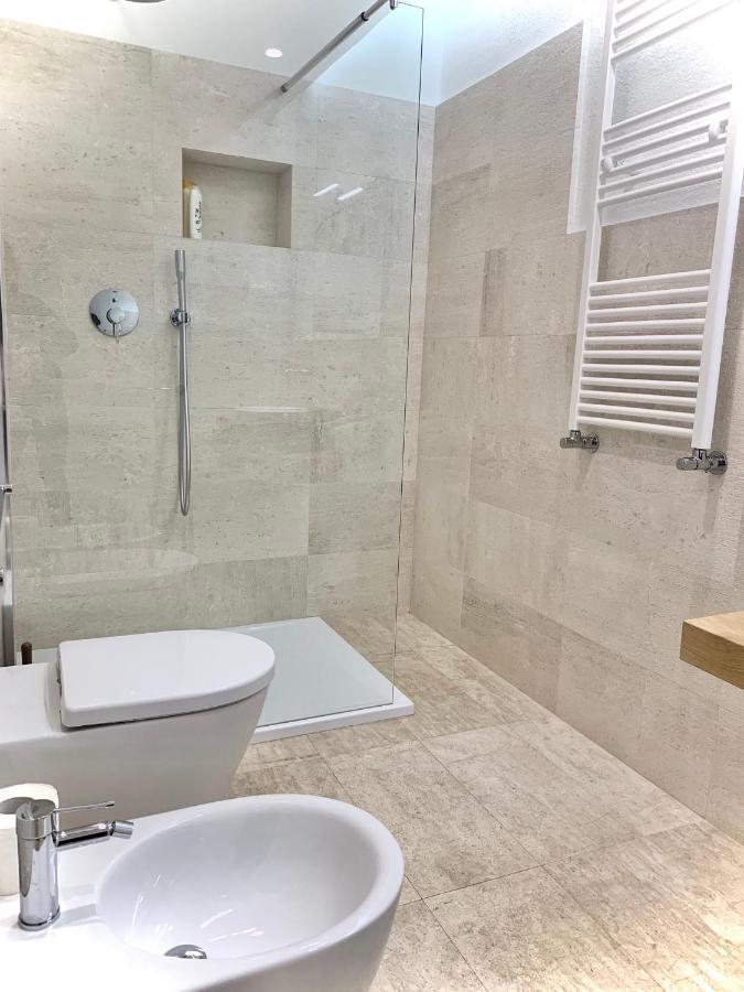 Casa Frencis Hotel Olbia Bagian luar foto