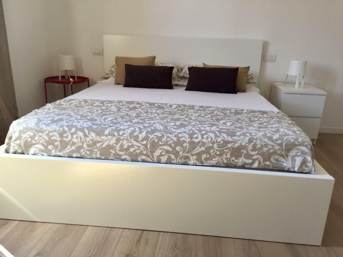 Casa Frencis Hotel Olbia Bagian luar foto